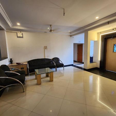 Hotel Kalasai Sirdi Kültér fotó